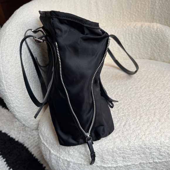 Victorinox Swiss Army Laptop Black Nylon Tote Bag - Picture 7 of 12